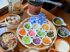 -包整·丝娃娃(甲秀楼景观店)