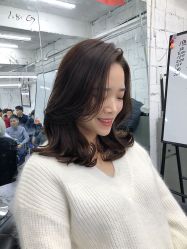 -银星女王公园发型艺术沙龙