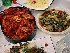 -老鄞江清水龙虾•赵赵家(江北店)