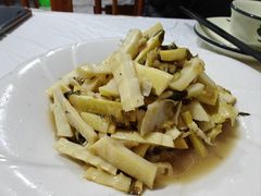 -天乐农家鱼头王(天目湖店)