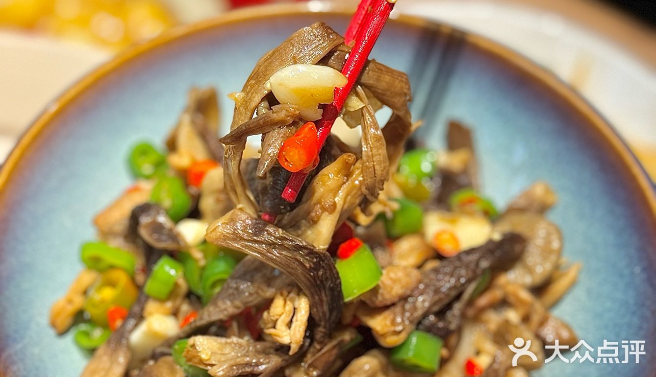 🔥魔都湘菜新地标！这家现炒小馆让湖南人直呼"