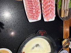 -重捞鲜毛肚火锅(东方不夜城店)
