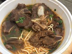 -黃牛牛肉面馆