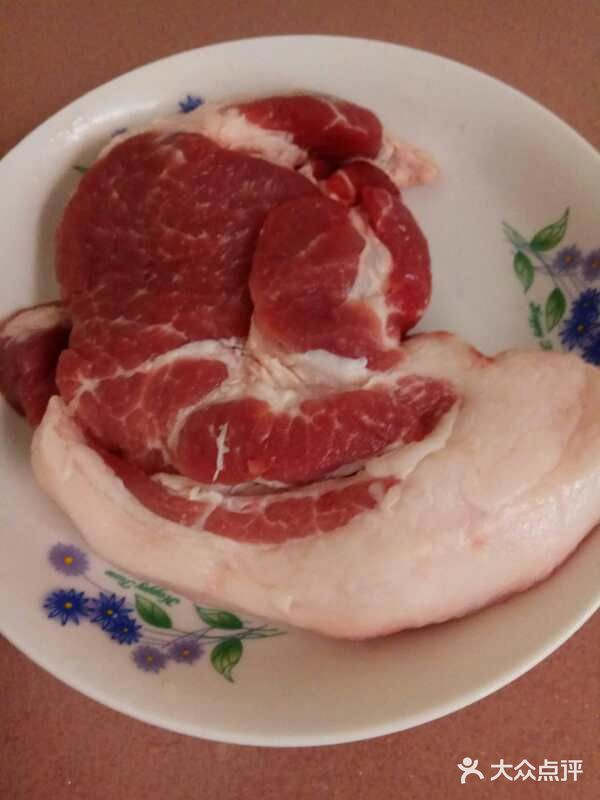 助消化兼养胃的养生料理白萝卜烧肉