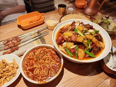 -谷丽麦馕新疆菜·清真(步步高梅溪新天地店)