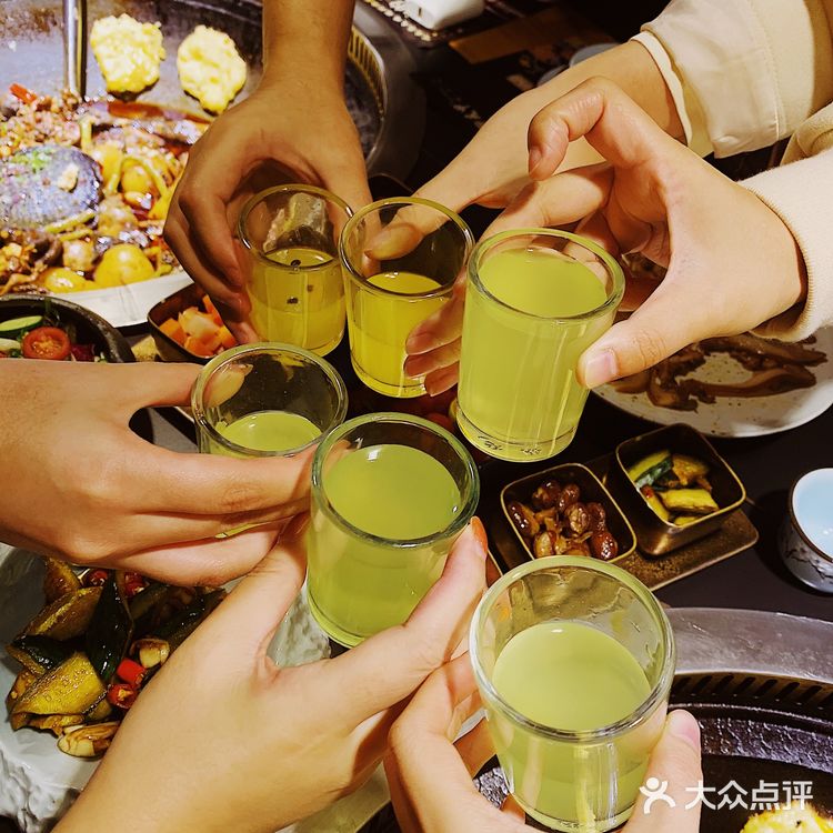 成都探店|赵亮老师请你来【御凤甲】吃柴火鸡❗