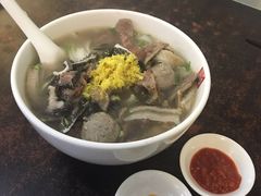 -潮镇老尾牛杂(环城西路店)