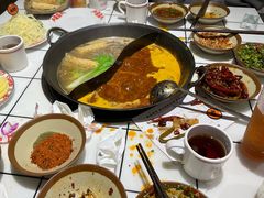 -伍师兄市井火锅(东部星悦天地店)
