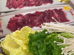 -沙胆彪炭炉牛杂煲(上海日月光广场店)