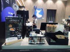 -瑞幸咖啡(江南万达三层店)