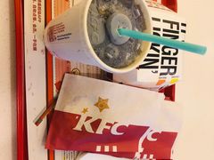 -肯德基(虹桥机场T2北指廊精选外卖点店)