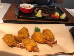 -必胜客(东三路店)