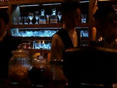 调酒师-格兰酒吧Glen Bar