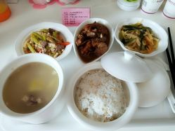 -优月月子中心(南海万达店)