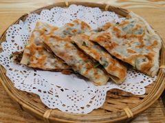 干菜肉麦饼-桐香园小笼包(百井坊巷店)