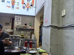 -黄潇洒老火锅(九眼桥宏济巷店)