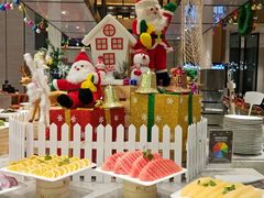 -飨食汇全日制餐厅·昆山皇冠假日酒店(九方店)