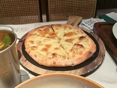 -静香HOUSE·全时段融合餐厅(七星欢乐颂店)