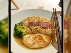 -MONICH牛排融合餐厅(和义大道购物中心店)