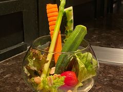 多彩色拉-Ginza Onodera铁板烧(外滩十八号店)