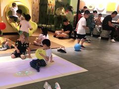 -麦当劳(百联西郊购物中心店)