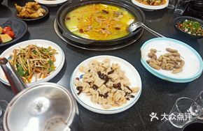 Special Goose Claw Soup