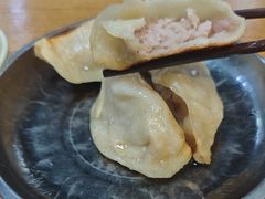 -黄阿姨锅贴大王(万航渡路店)