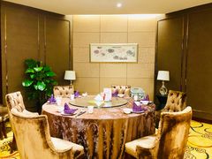 包厢-览江阁中餐厅·淮扬菜(兆和皇冠假日酒店)