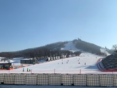 -庙香山滑雪场