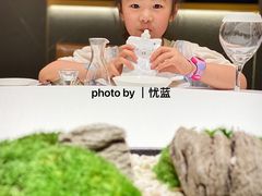 -红鼎豆捞·非遗鲍皇汤火锅(宝丰路店)