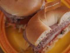 -Catch Bagel(芳草地店)