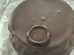 -Cafe Sacher(WIEN)