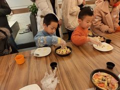 -必胜客(格尔木华兴店)