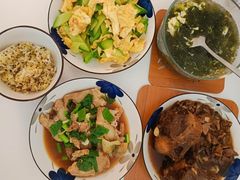 -天鹅到家·保姆月嫂育儿嫂(总店)