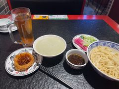 -老北京胡同味道二荤铺(酒仙桥店)