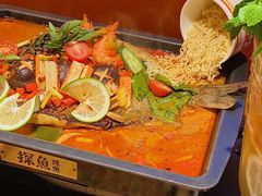-探鱼·鲜青椒爽麻烤鱼(银泰城店)