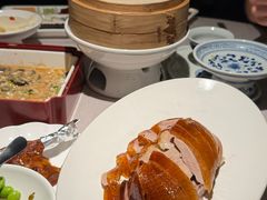 酥香嫩烤鸭-四季民福烤鸭店(外滩外白渡桥店)
