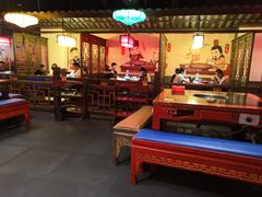 大堂-矮板凳老火锅(宽窄巷子店)