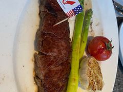 -MONICH牛排融合餐厅(和义大道购物中心店)