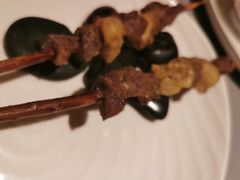 红柳羊肉串-桂满陇·蟹黄小笼汤包(中山公园店)