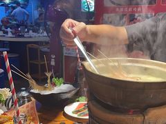 -捞围鲜·港式打边炉(海阳路店)