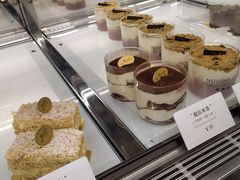 -诺嘉甜品(世贸店)