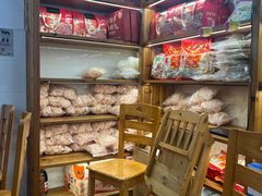 -正宗普宁豆干坊·洪记砂锅粥(红领巾路店)