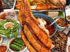 -浮何烤铺(桐梓林店)