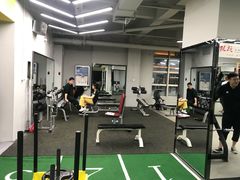 -CXFIT 陈徐健身工作室(凯旋店)