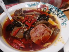 毛血旺-渝是乎川渝小炒(龙旗购物中心店)