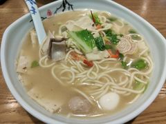 -面西湖杭帮面(控江路店)
