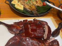 -老滇山寨•云南特色菜•地方菜•民族风情歌舞表演(金碧店)