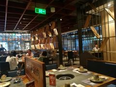 大堂-老墙根涮肉·铜锅·烧烤(欢乐谷·王四营店)