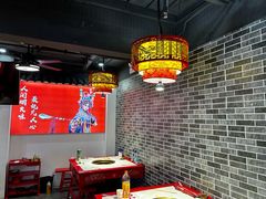 -欠火锅·水牛毛肚·团建聚餐·生日宴(何山路店)